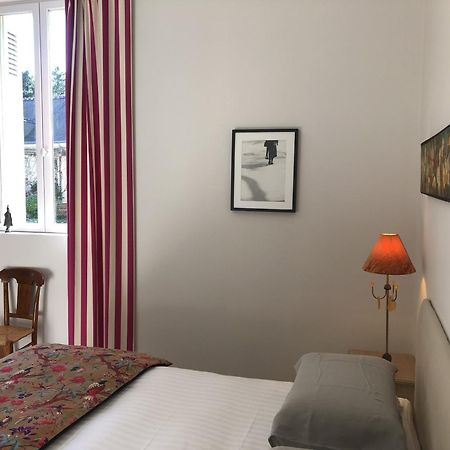 La Penesais Villa Beaumont-en-Véron Kamer foto
