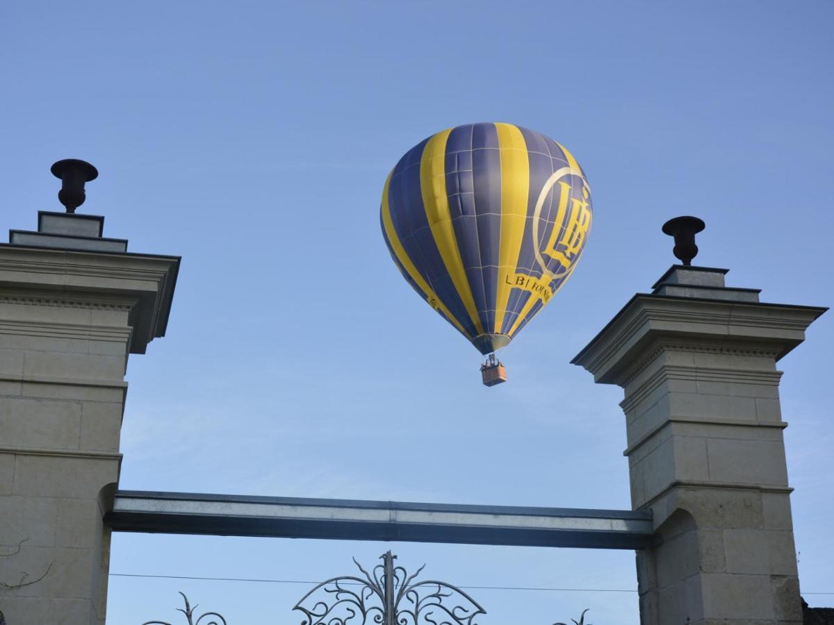 La Penesais Villa Beaumont-en-Véron Buitenkant foto