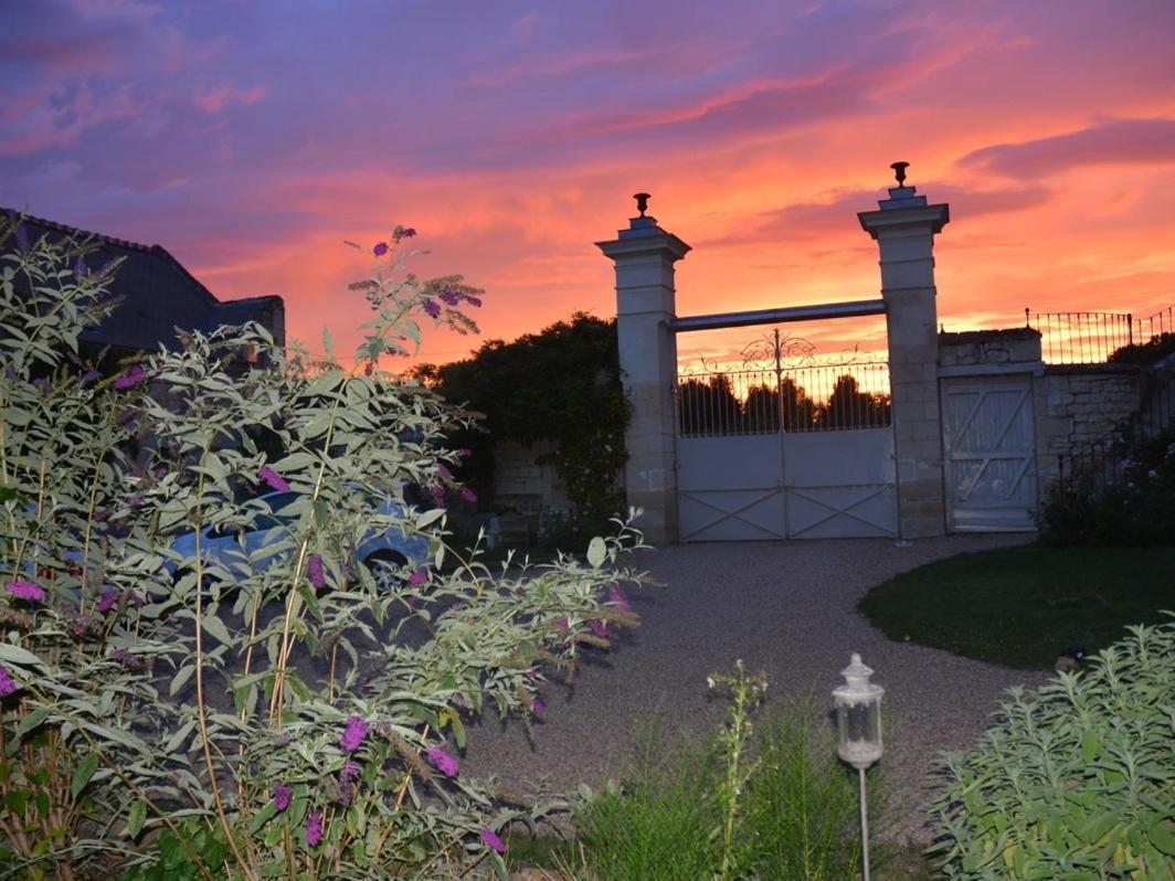 La Penesais Villa Beaumont-en-Véron Buitenkant foto
