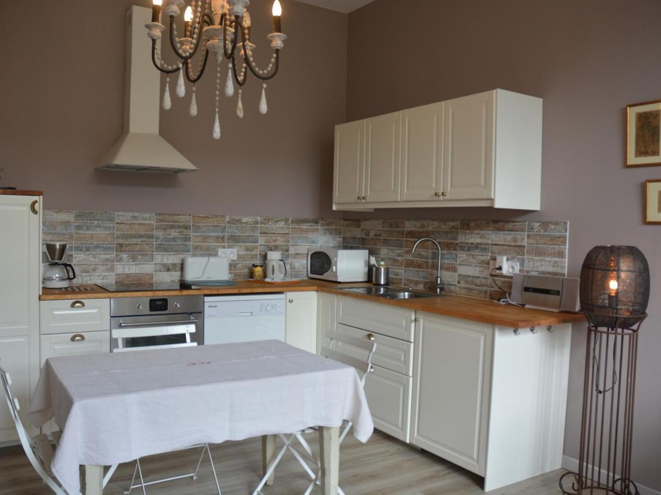 La Penesais Villa Beaumont-en-Véron Kamer foto